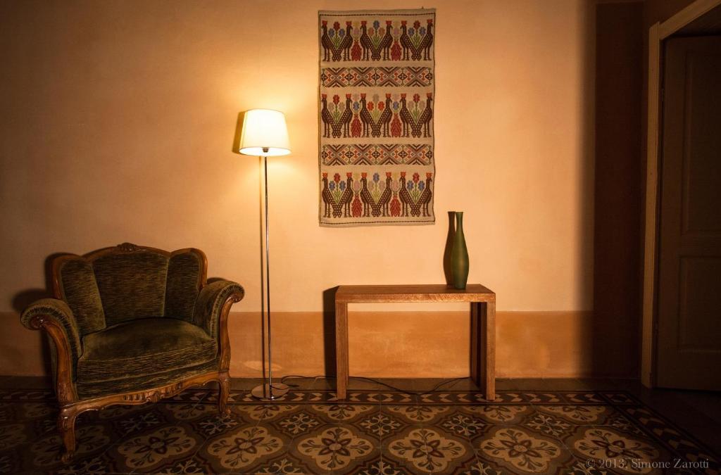 Piazza San Pantaleo Bed & Breakfast ซอร์โซ ภายนอก รูปภาพ