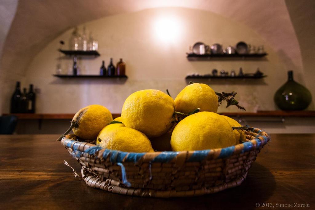 Piazza San Pantaleo Bed & Breakfast ซอร์โซ ภายนอก รูปภาพ