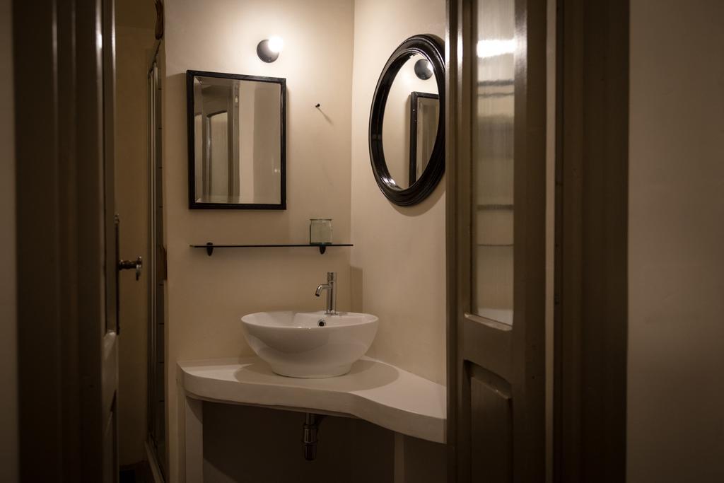 Piazza San Pantaleo Bed & Breakfast ซอร์โซ ภายนอก รูปภาพ